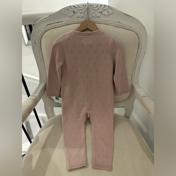 *SOLD* 🐇 Baby 18 Mth Organic Pointelle Knit Onesie Cotton Outfit in Blush NWT - Picture 2 of 7